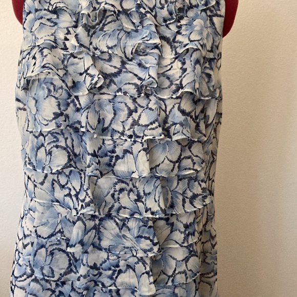 Adrianna Papell blue & cream floral front ruffled lined sleeveless dress size 14 - Picture 2 of 9